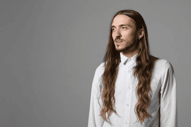 Psychology of Guys with Long Hair